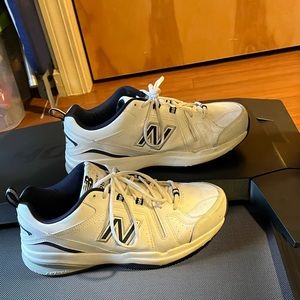 New Balance 608 V5 Training Shoe Size 10.5 Mens White Sneakers (MX608V5)